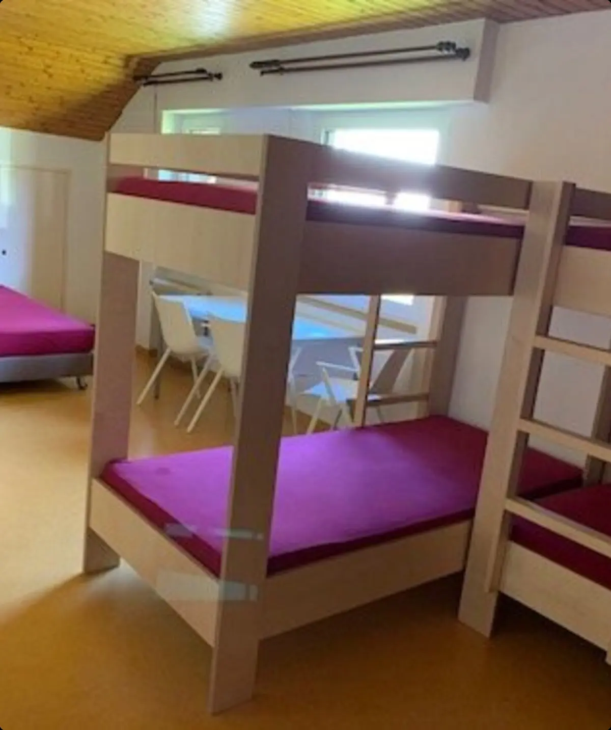 Doppelstockbetten in einem Zimmer des Haldenseehauses | © DAV/ Sektion Hohenstaufen Göppingen