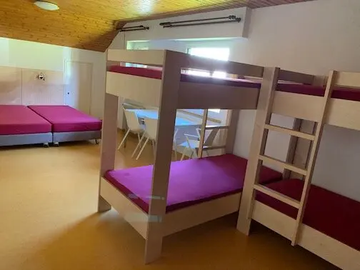Doppelstockbetten in einem Zimmer des Haldenseehauses | © DAV/ Sektion Hohenstaufen Göppingen